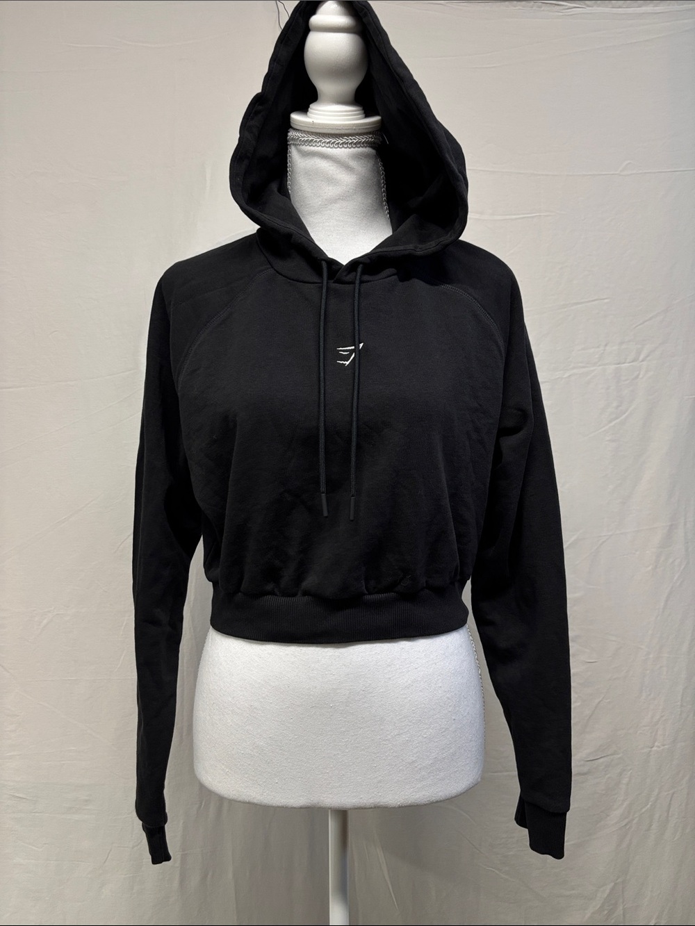 Gymshark Black Cropped Hoodie with Center Logo